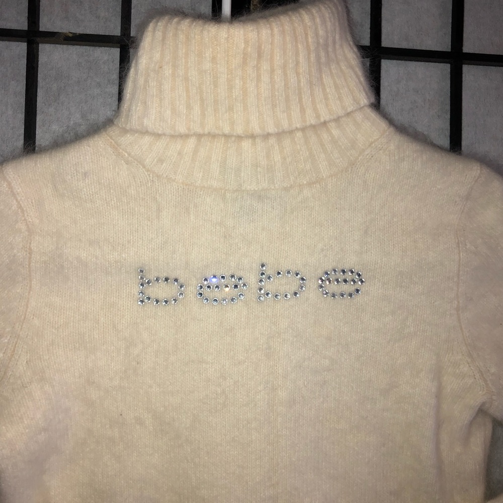 Bebe Cashmere sweater